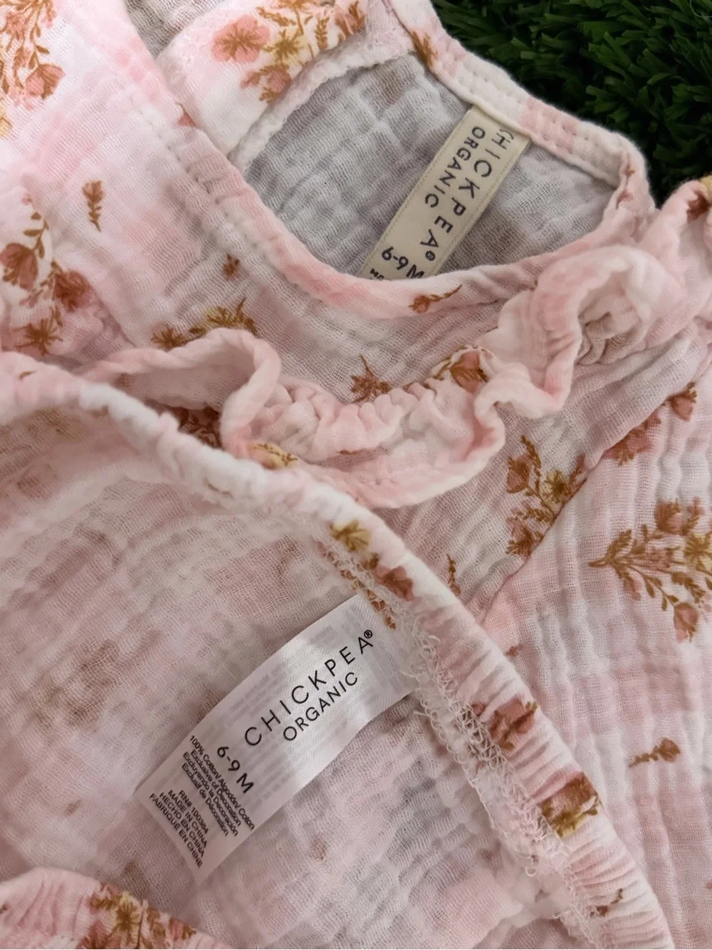 Ruffle baby set size 6-9M 🆕